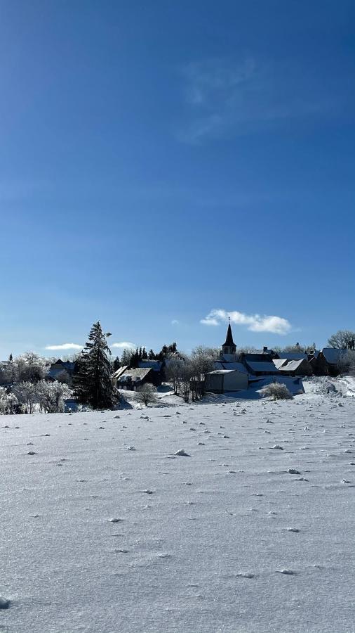 Auberge Du Cezallier Montgreleix Luaran gambar